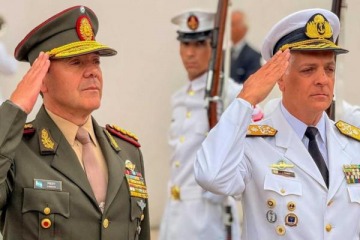 Foto de La Armada apartó de sus funciones a los implicados en la trama de corrupción por sobresueldos