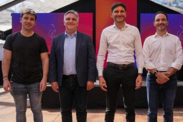 &iquest;Qu&eacute; est&aacute;n armando?: Pullaro reuni&oacute; a Llaryora, Torres y Vald&eacute;s en Rosario durante los Juegos Suramericanos