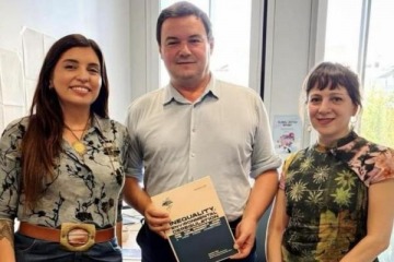 Daniela Vilar llev&oacute; la agenda ambiental bonaerense a Par&iacute;s y se reuni&oacute; con Thomas Piketty