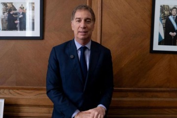 Santilli recibe hoy a Orrego y Cornejo en busca de apoyos para el Presupuesto 2027