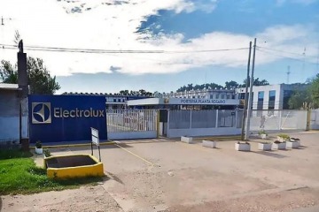La UOM fren&oacute; los despidos en Electrolux y se abre una negociaci&oacute;n de 20 d&iacute;as