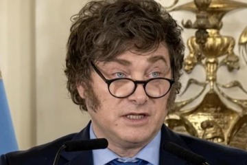 Foto de Milei invitó a los empresarios franceses a “llenarse los bolsillos” en la Argentina antes de viajar a París