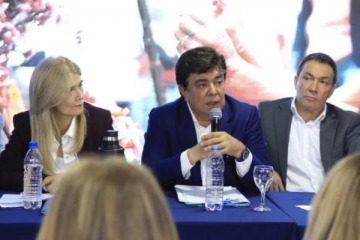 Foto de M�s de 500 intendentes le reclamaron a Milei que devuelva fondos y reactive la obra p�blica