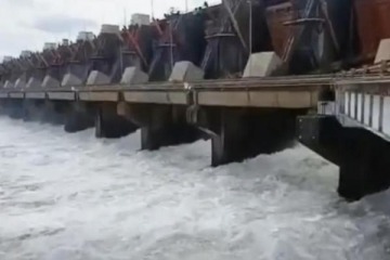 Las crecidas golpean al Litoral y mantienen cerrada la Garganta del Diablo