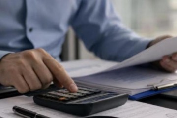 El ajuste de Milei golpea a las empresas: casi 59.000 ya tienen problemas para pagar sus deudas