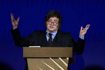 En Catamarca, Milei esquiv&oacute; pronunciarse sobre la huida de Bolsonaro y la reelecci&oacute;n de Lula